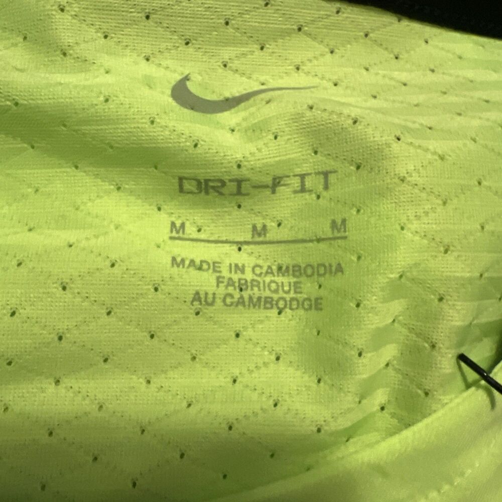 Medium Nike Dri-FIT Division Rise 365 Running Top - DQ4757-358 Neon Green - Picture 4 of 7